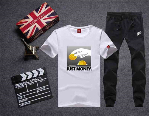 Nike T-shirt(Suits)-261