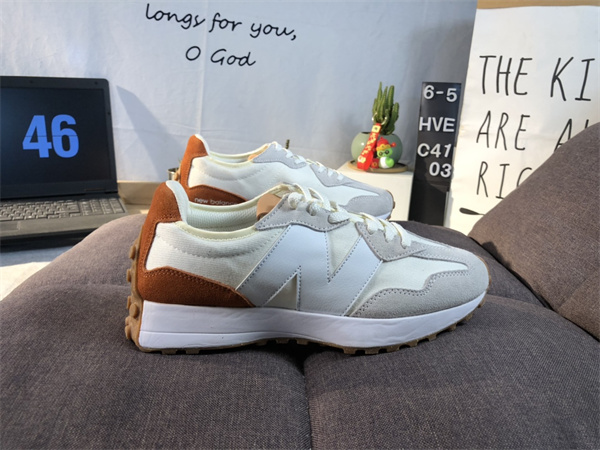 New Balance MS327-W-0026