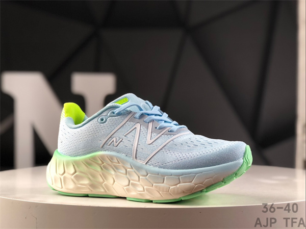 New Balance Shoes-W-1724