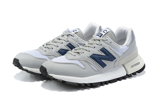 New Balance Shoes-W-122
