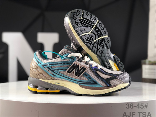 New Balance Shoes-W-1153