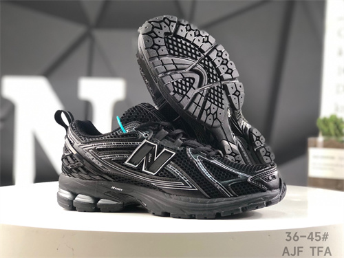 New Balance Shoes-M-1216
