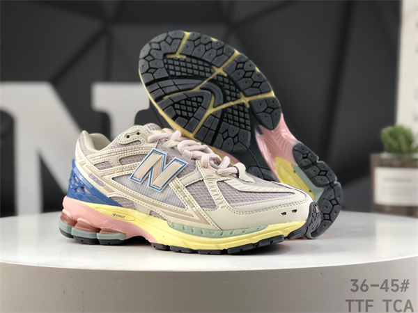 New Balance Shoes-M-1235