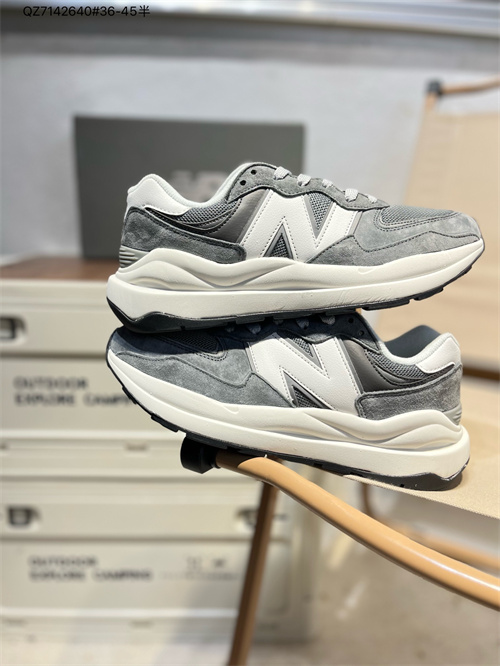 New Balance Shoes-M-1369