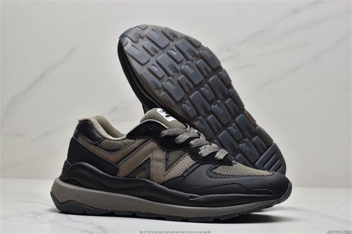 New Balance Shoes-M-131