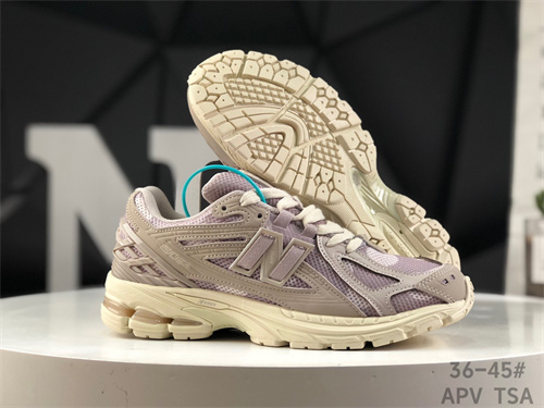 New Balance Shoes-W-1392