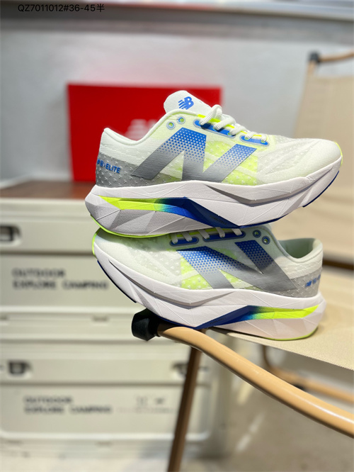 New Balance Shoes-M-1400