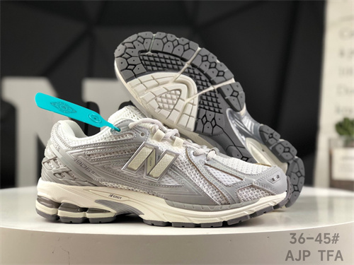 New Balance Shoes-W-1475