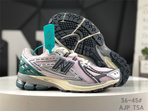 New Balance Shoes-W-1495