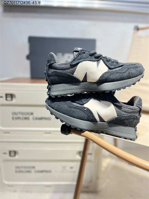 New Balance Shoes-M-1526