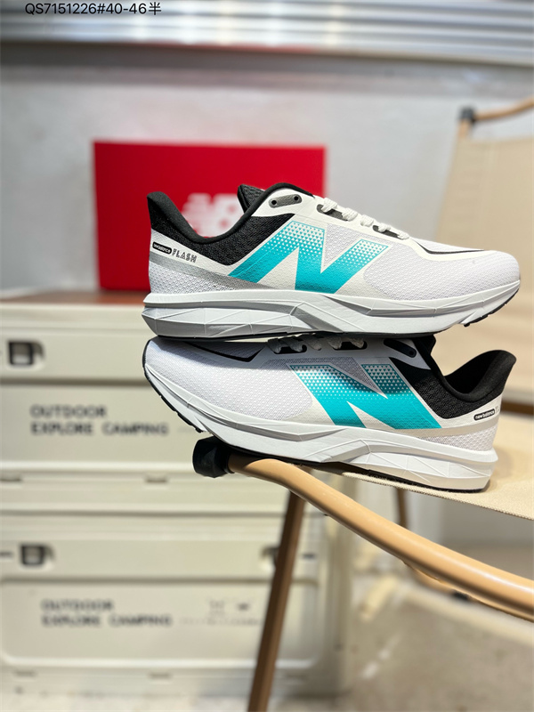 New Balance Shoes-W-1618