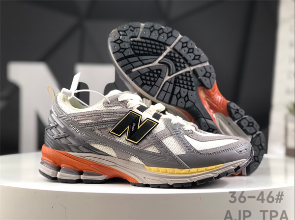 New Balance Shoes-M-1717
