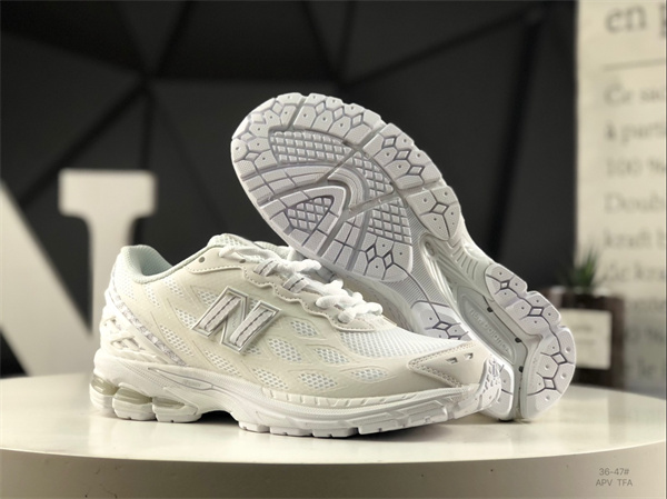 New Balance Shoes-W-1867