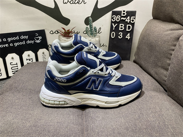 New Balance Shoes-M-2004
