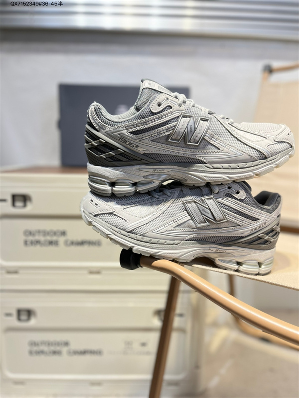 New Balance Shoes-W-2239