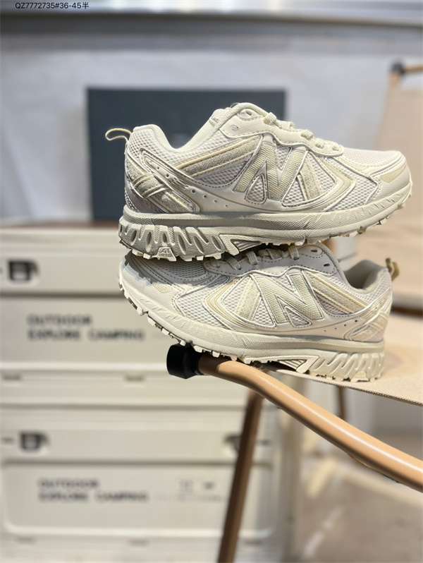 New Balance Shoes-M-2270