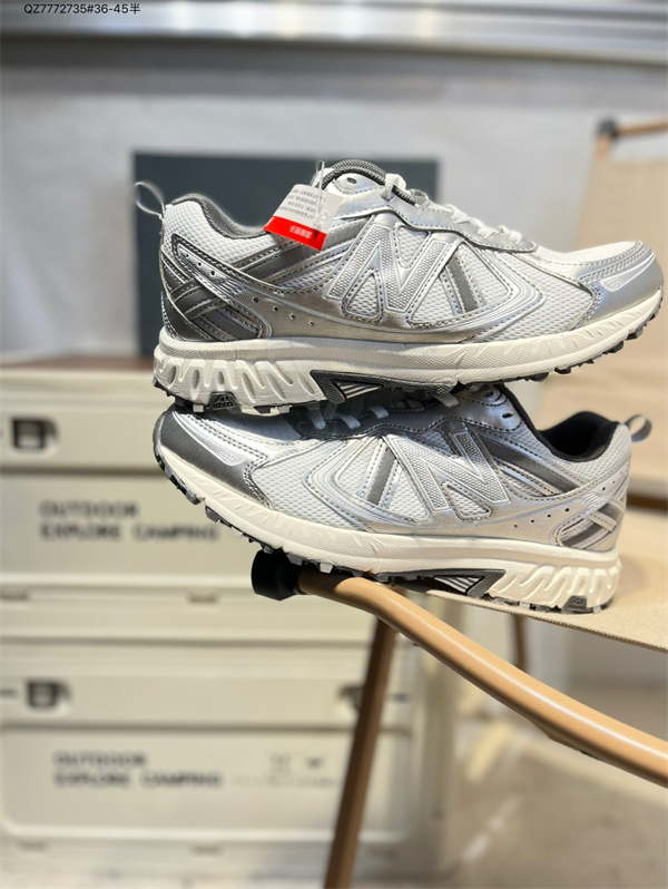 New Balance Shoes-W-2246