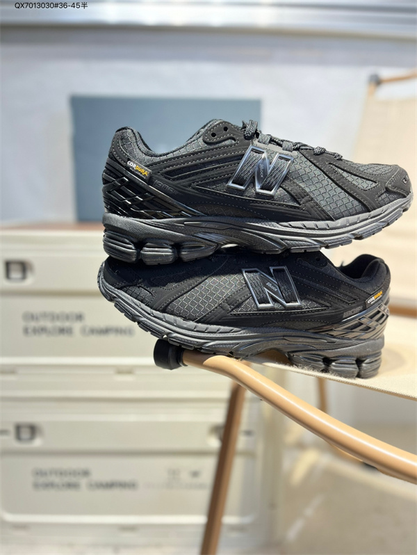 New Balance Shoes-W-2249