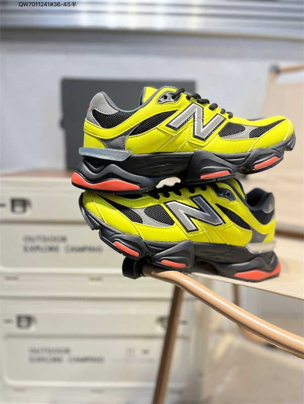 New Balance Shoes-M-2318