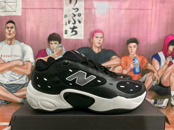 New Balance Shoes-W-2305