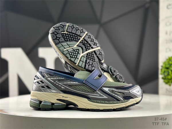 New Balance Shoes-W-2347