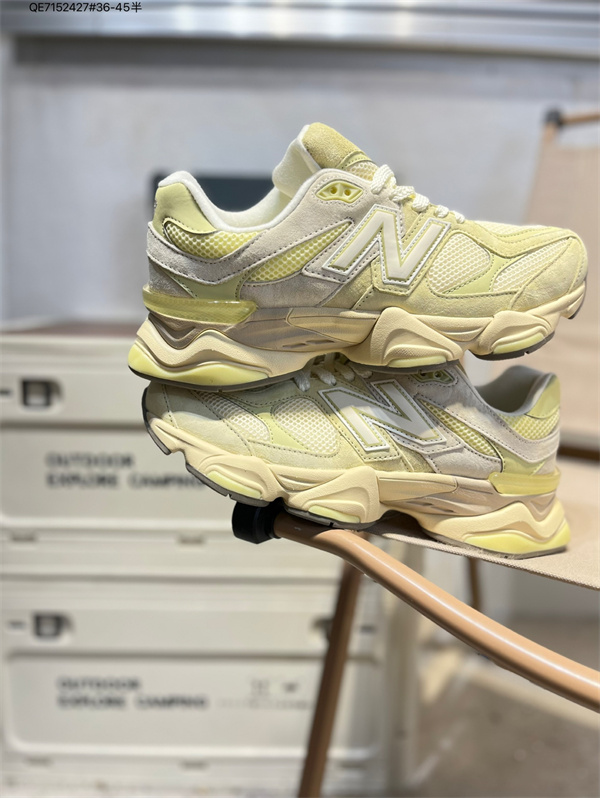 New Balance Shoes-W-2418