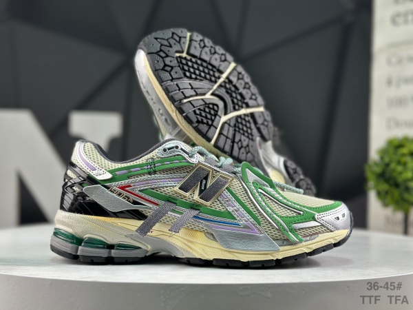 New Balance Shoes-W-2502