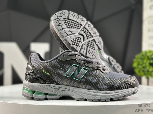 New Balance Shoes-M-2504