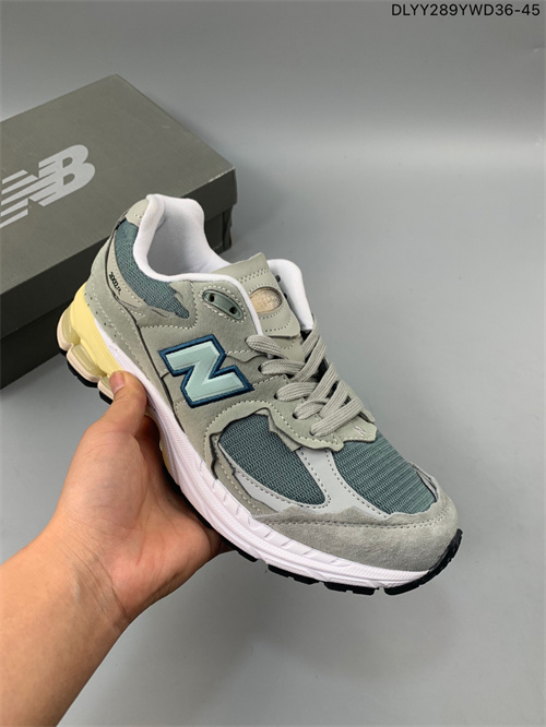 New Balance Shoes-W-0499