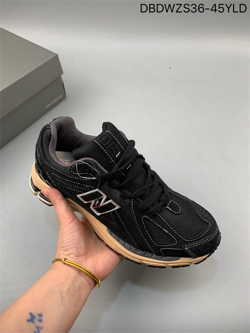 New Balance Shoes-M-0560