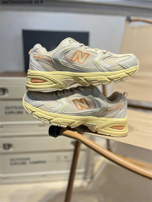 New Balance Shoes-W-0695