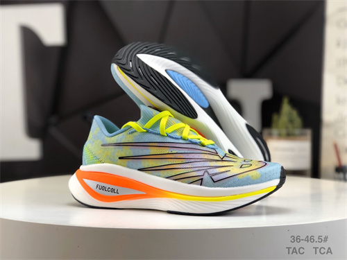 New Balance Shoes-W-0704