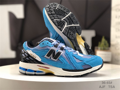 New Balance Shoes-M-0686