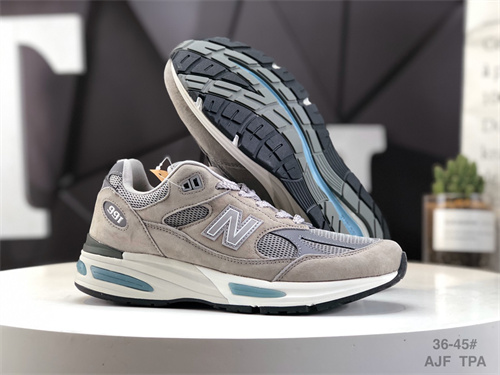 New Balance Shoes-M-0884