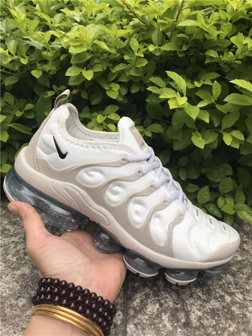 Nike Air VaporMax PLUS-W-037