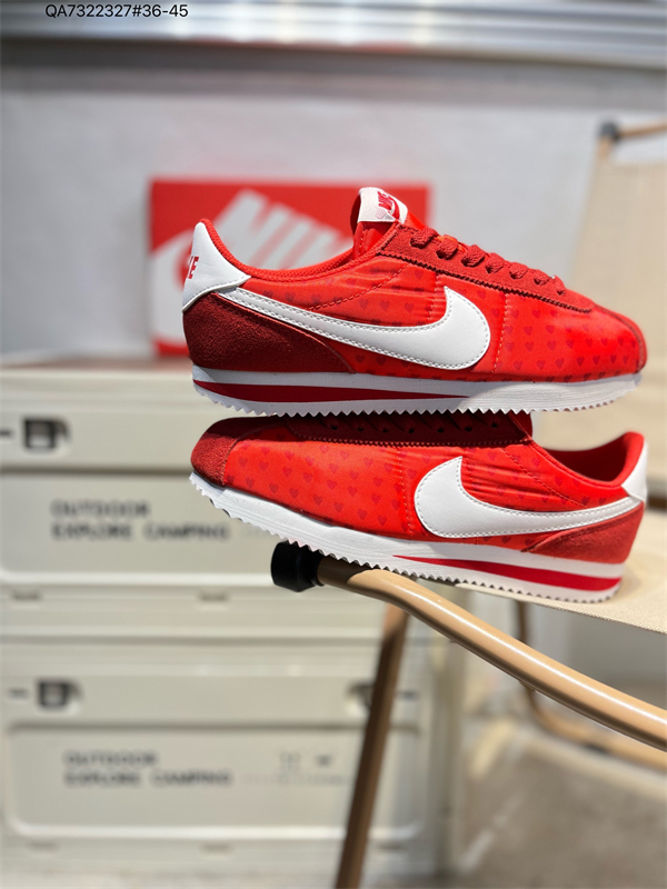 Nike Classic Cortez-M-0021