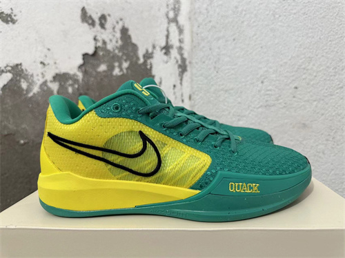Nike Sabrina-M-0016