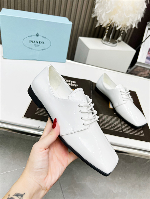 Prada(AAA)shoes-W-106