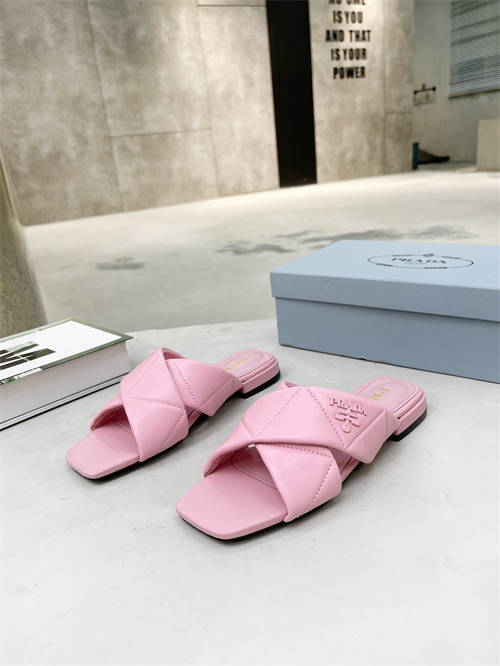 Prada Sandal-W-079