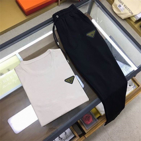 Prada T-shirt(Suits)-035