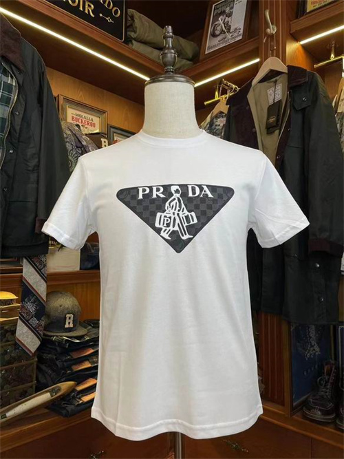 Prada Round neck T-shirt-M-252