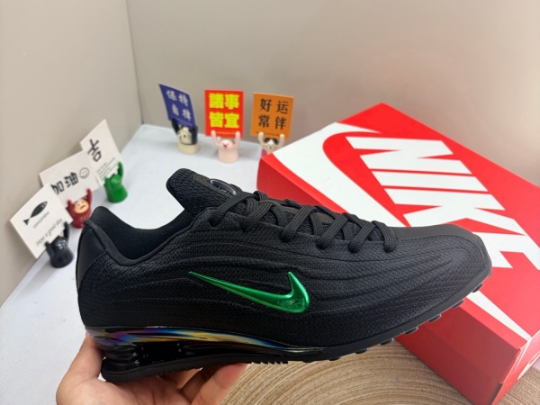 Shox R2-M-0020