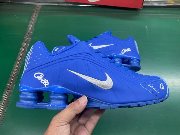 Shox R4-M-0067
