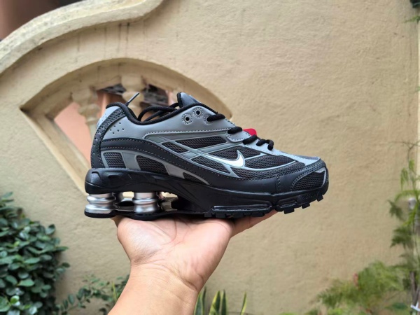 Supreme x Nike Shox Ride 2-W-0012