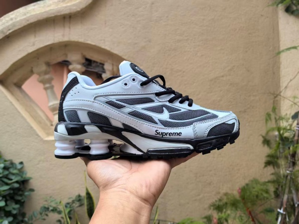 Supreme x Nike Shox Ride 2-W-0014