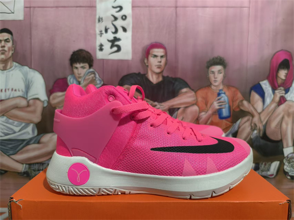 Kevin Durant's TREY 5-0007