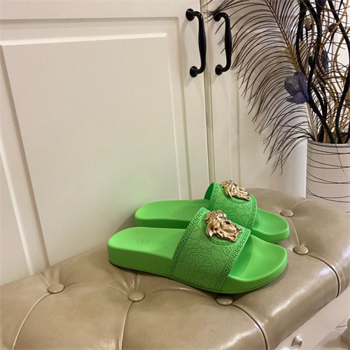 Versace Sandal-M-194