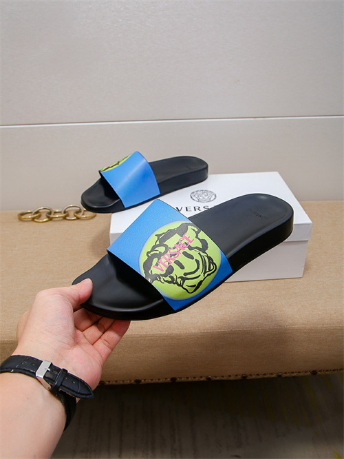 Versace Sandal-M-249