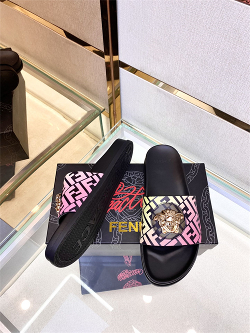 Versace Sandal-M-256