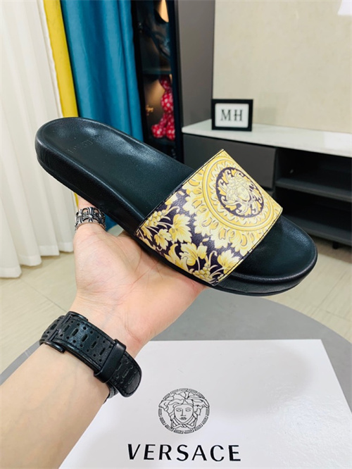 Versace Sandal-M-286